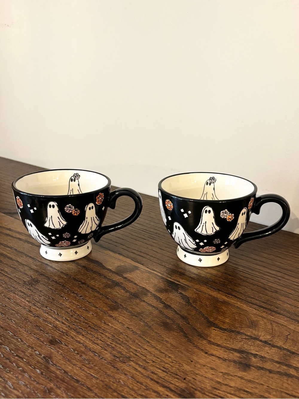 x2 Potter’s Studio Black Halloween Ghost Mugs